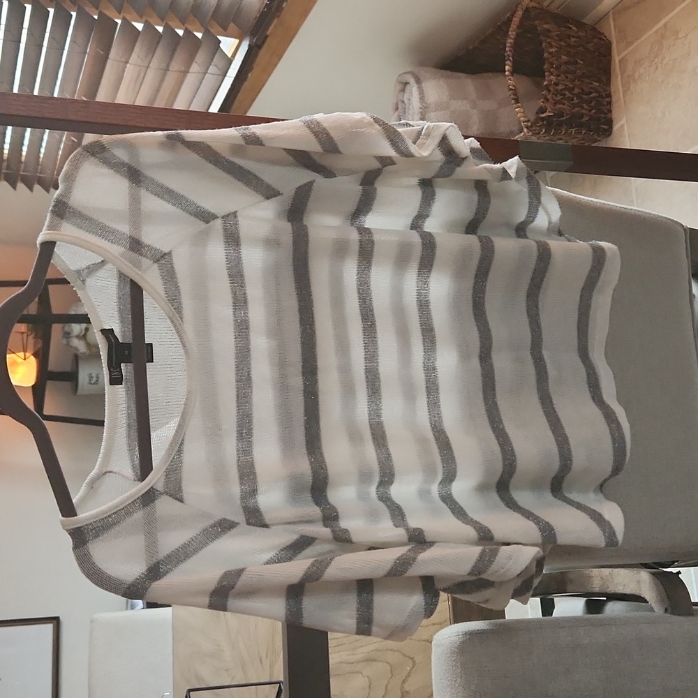 INC short sleeved sweater size M